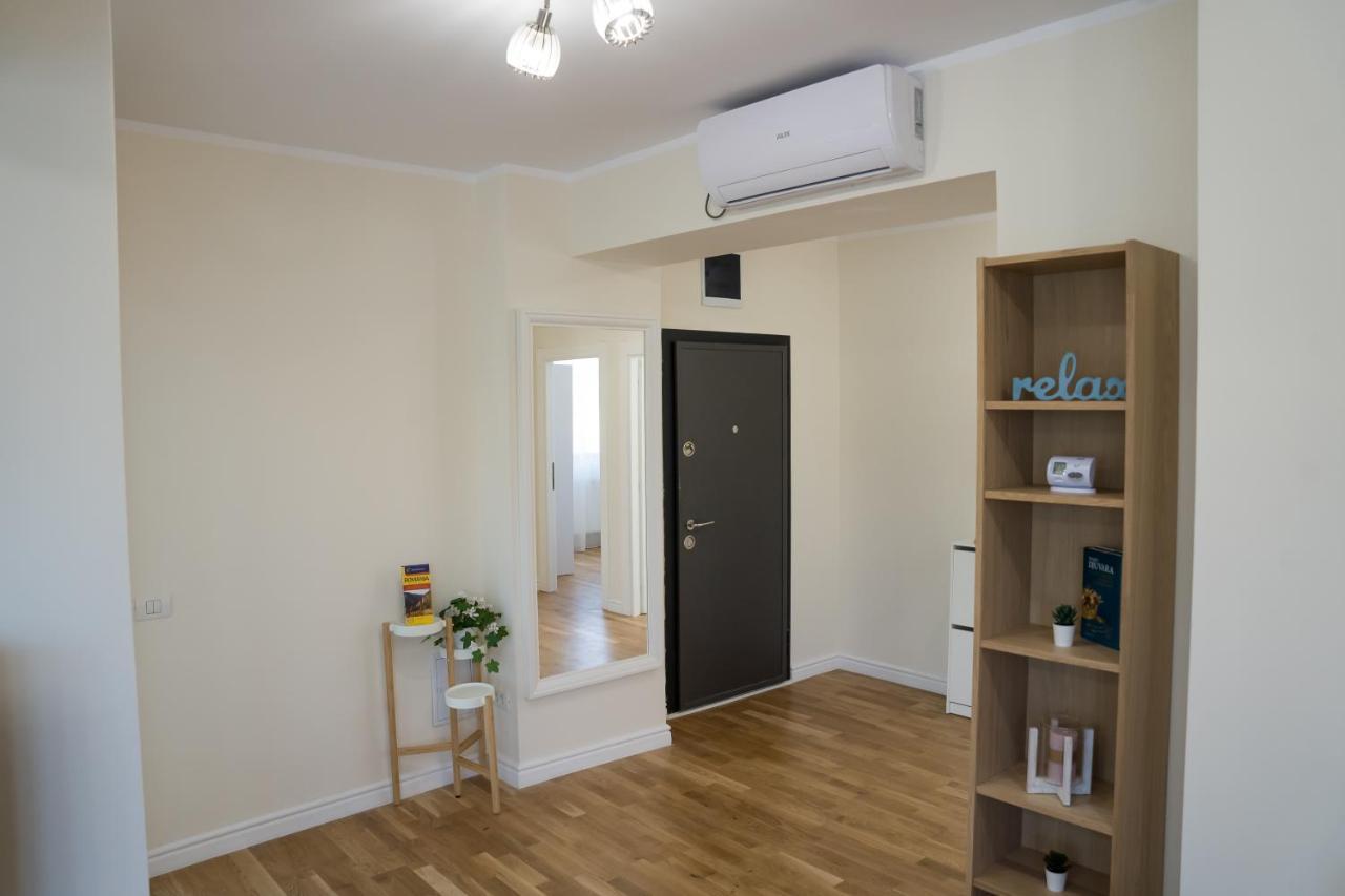 Azaleea Apartments Bucarest Esterno foto