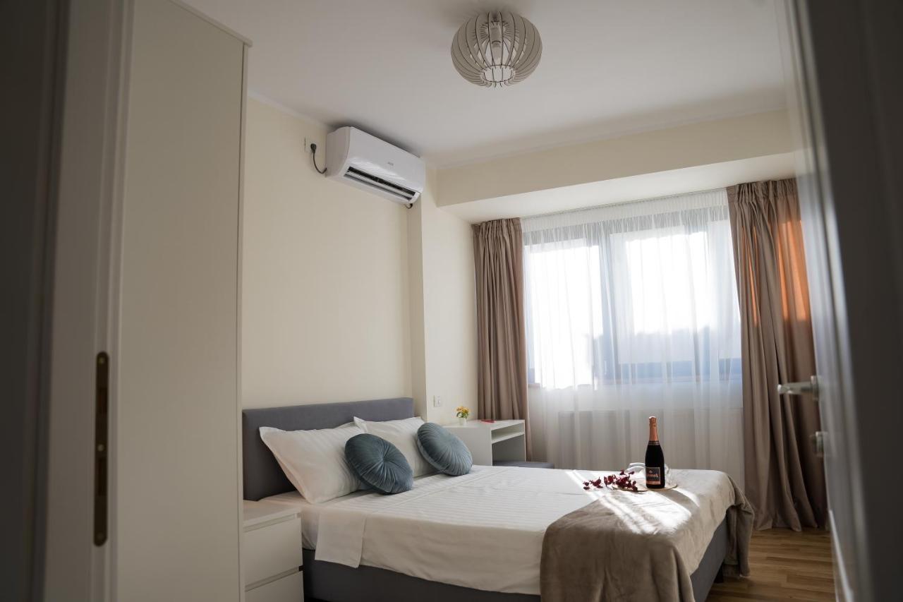 Azaleea Apartments Bucarest Esterno foto