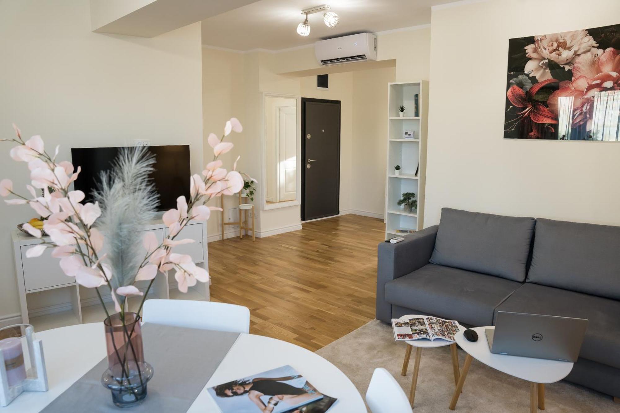 Azaleea Apartments Bucarest Esterno foto